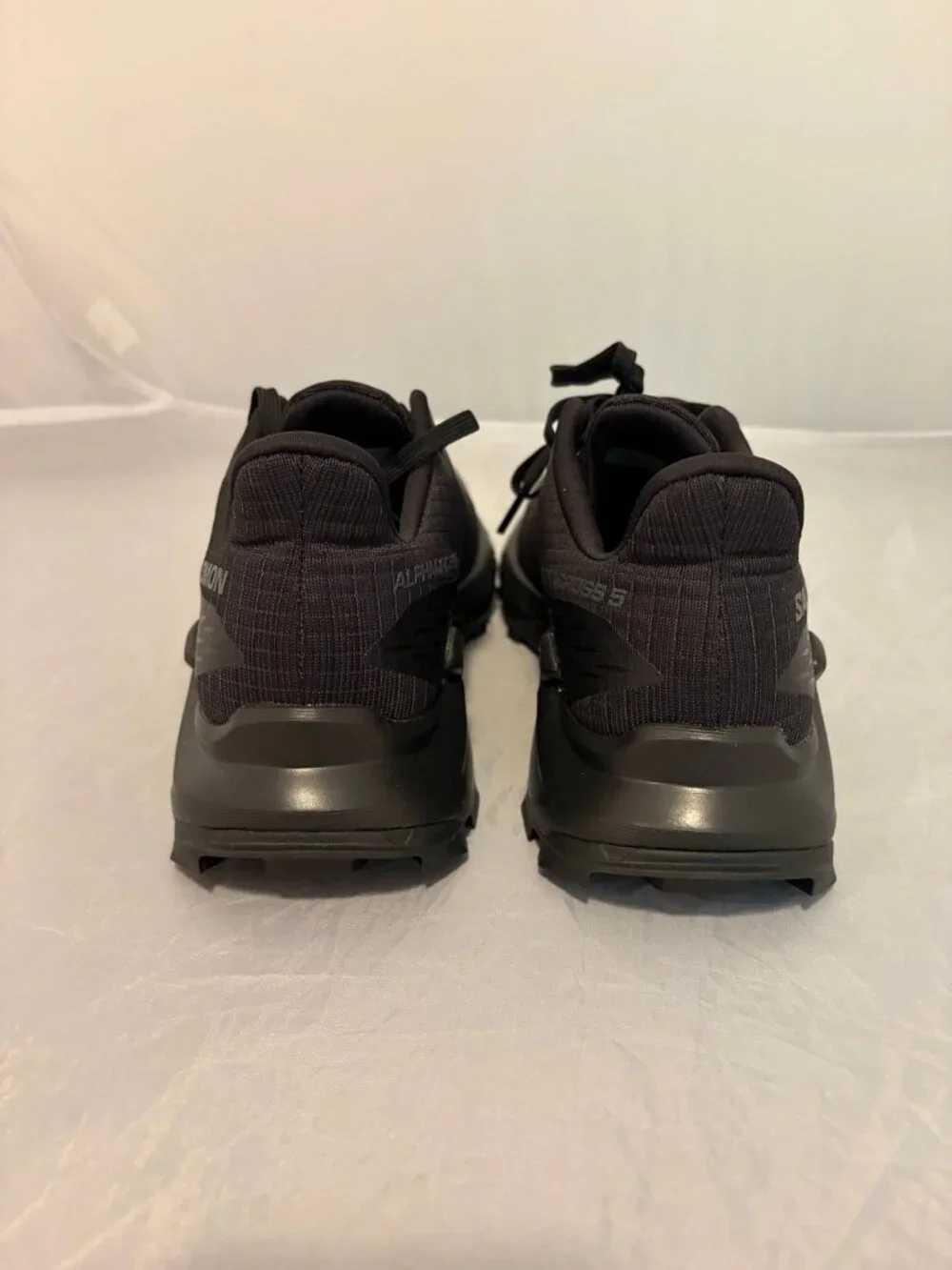 Salomon Alphacross 5 women’s shoes black size 7.5 473127 Running